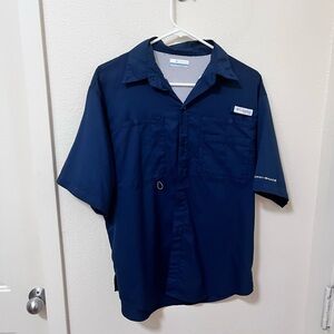 •COLUMBIA• Mens Omni Shade Collegiate Navy Blue Button Up UPF Fishing